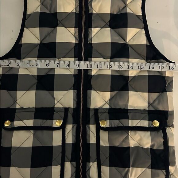 J. Crew Excursion Quilted Down Vest Navy Cream Plaid Size XS preppy 138.00 MSRP - Picture 10 of 13